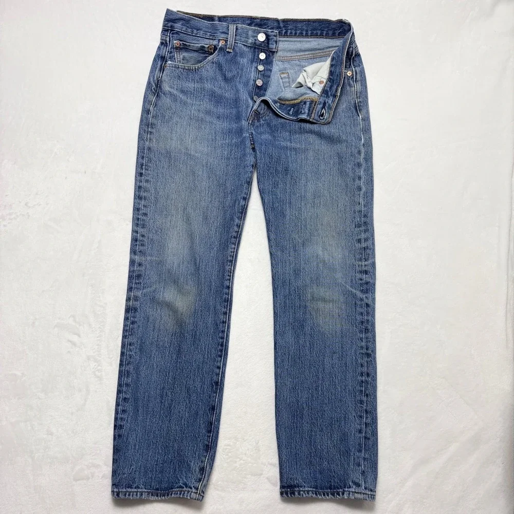 Levis worn small