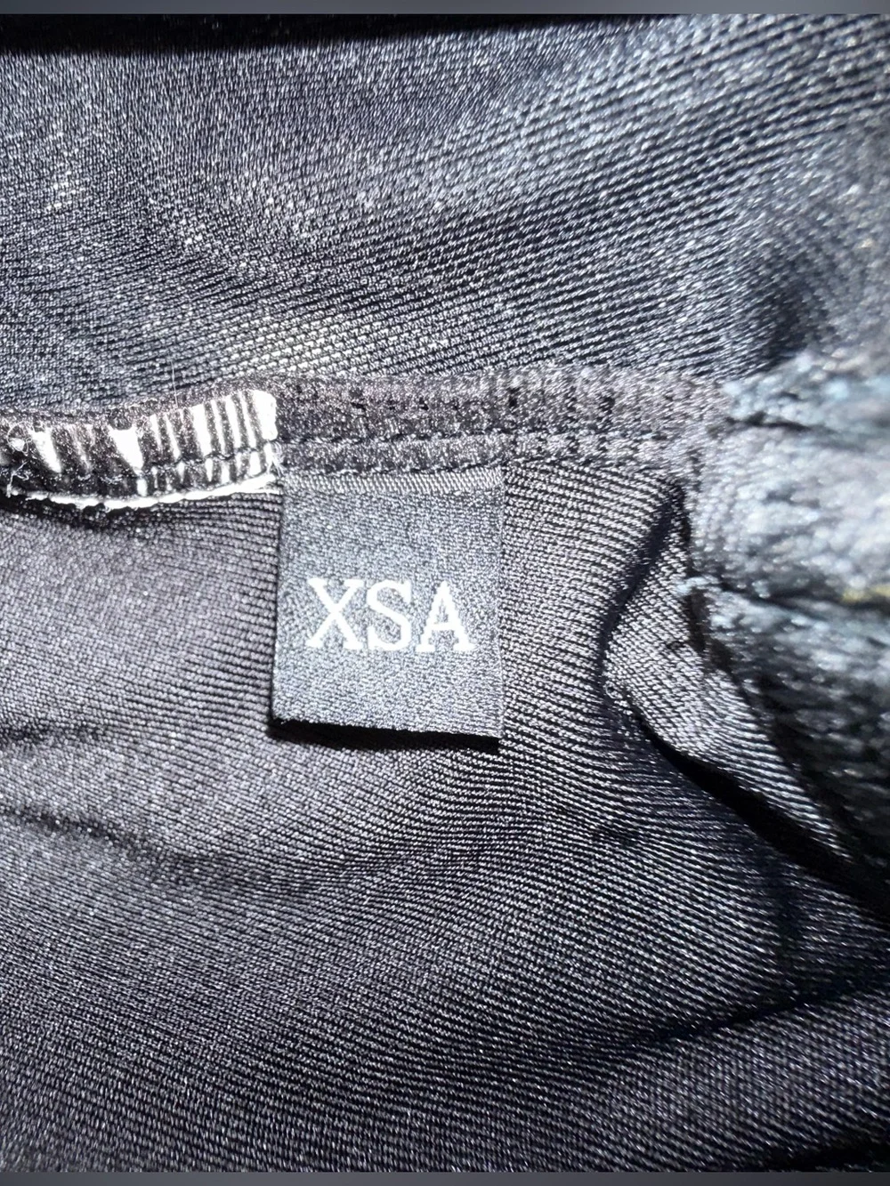 N/A comfortable black
