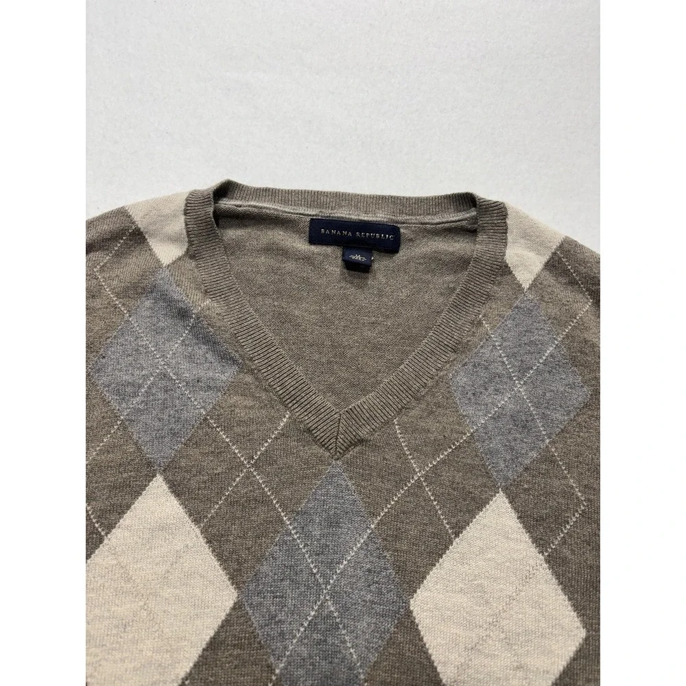 Banana Republic brand banana
