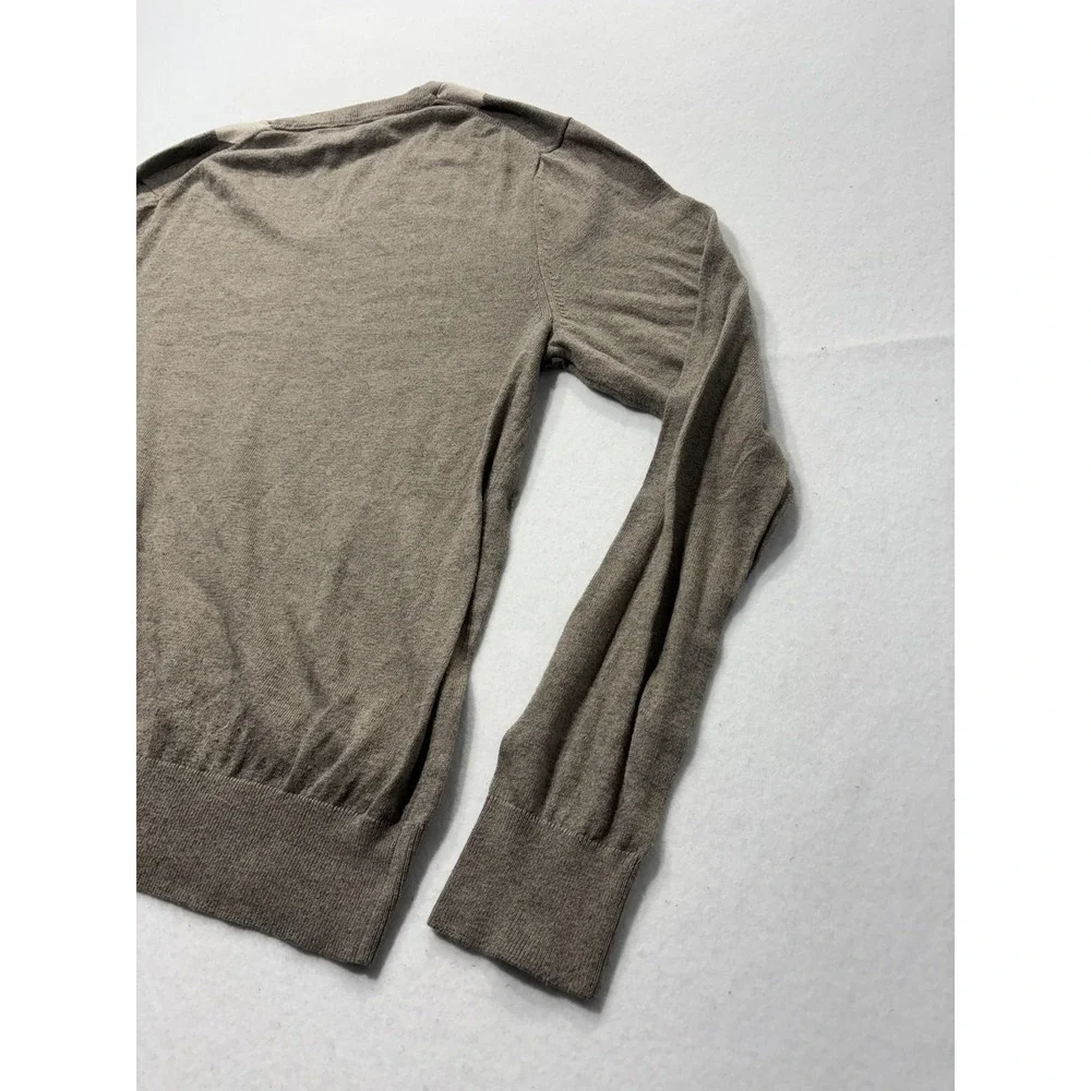 Banana Republic brand banana