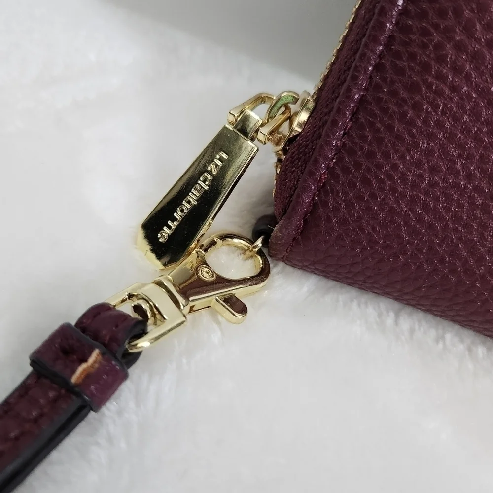 Liz Claiborne liz claiborne