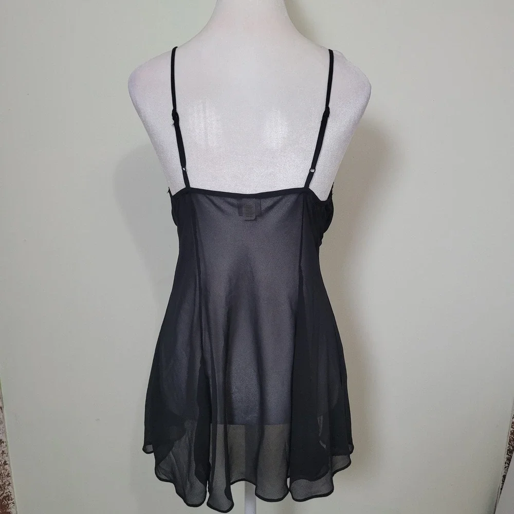 Unbranded this elegant