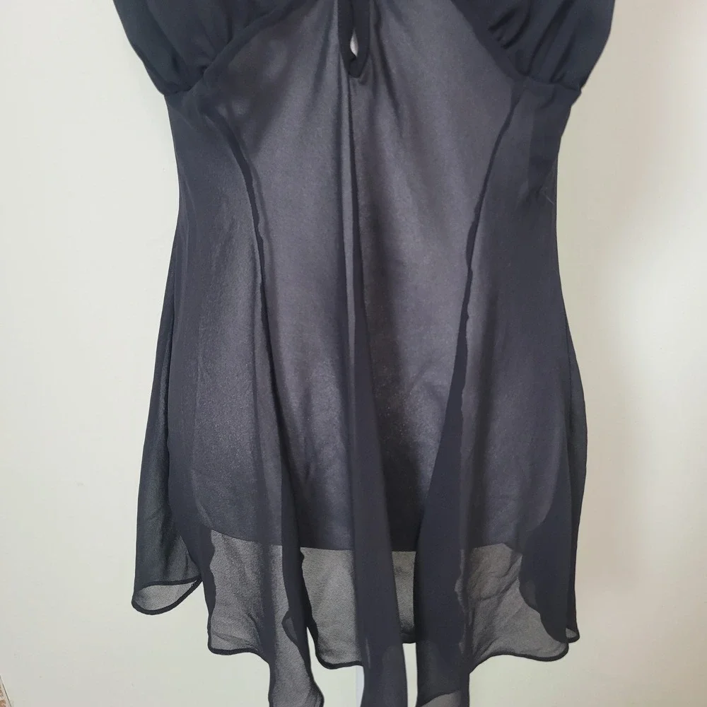 Unbranded this elegant