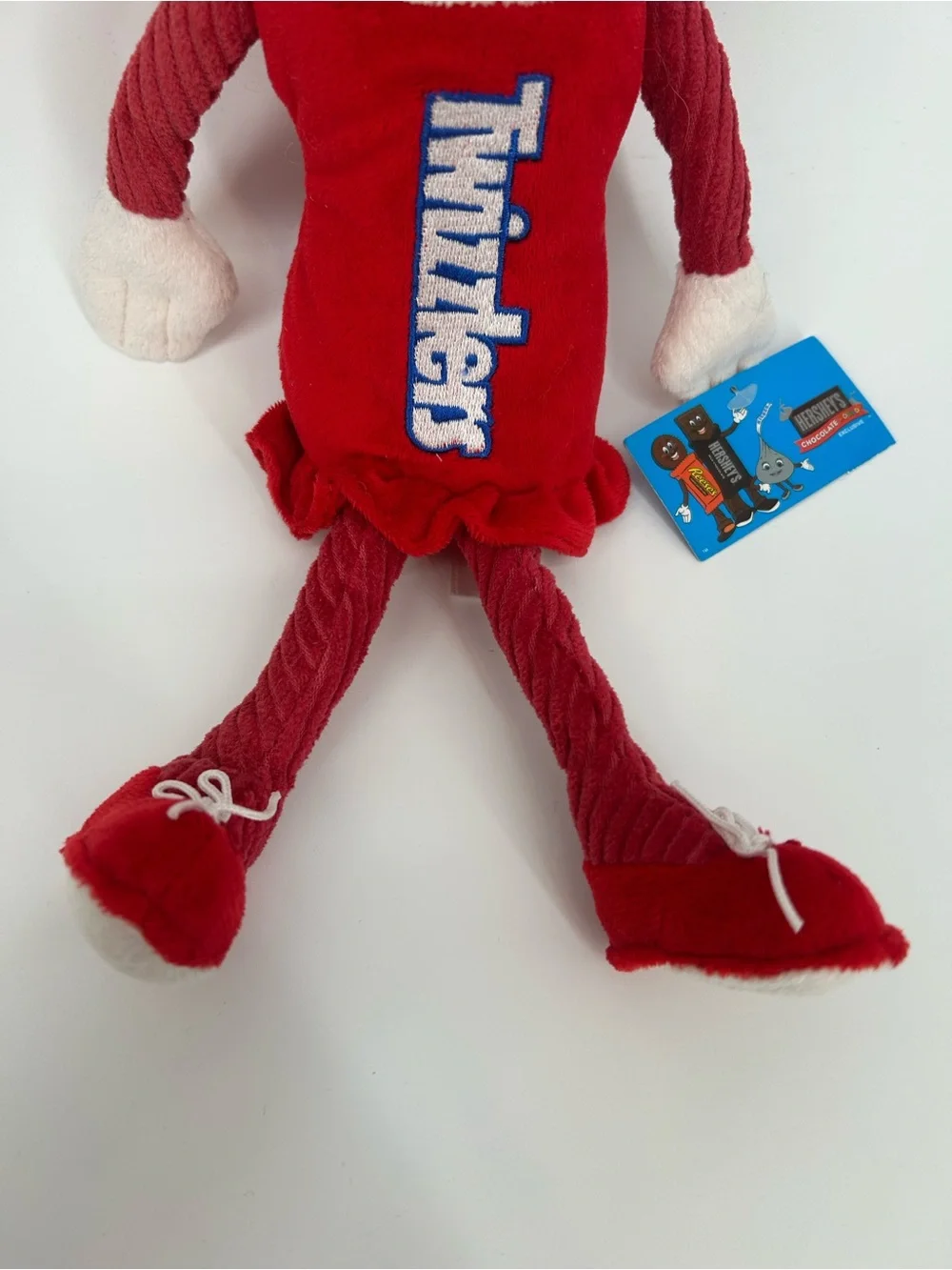 hershey nwt twizzlers