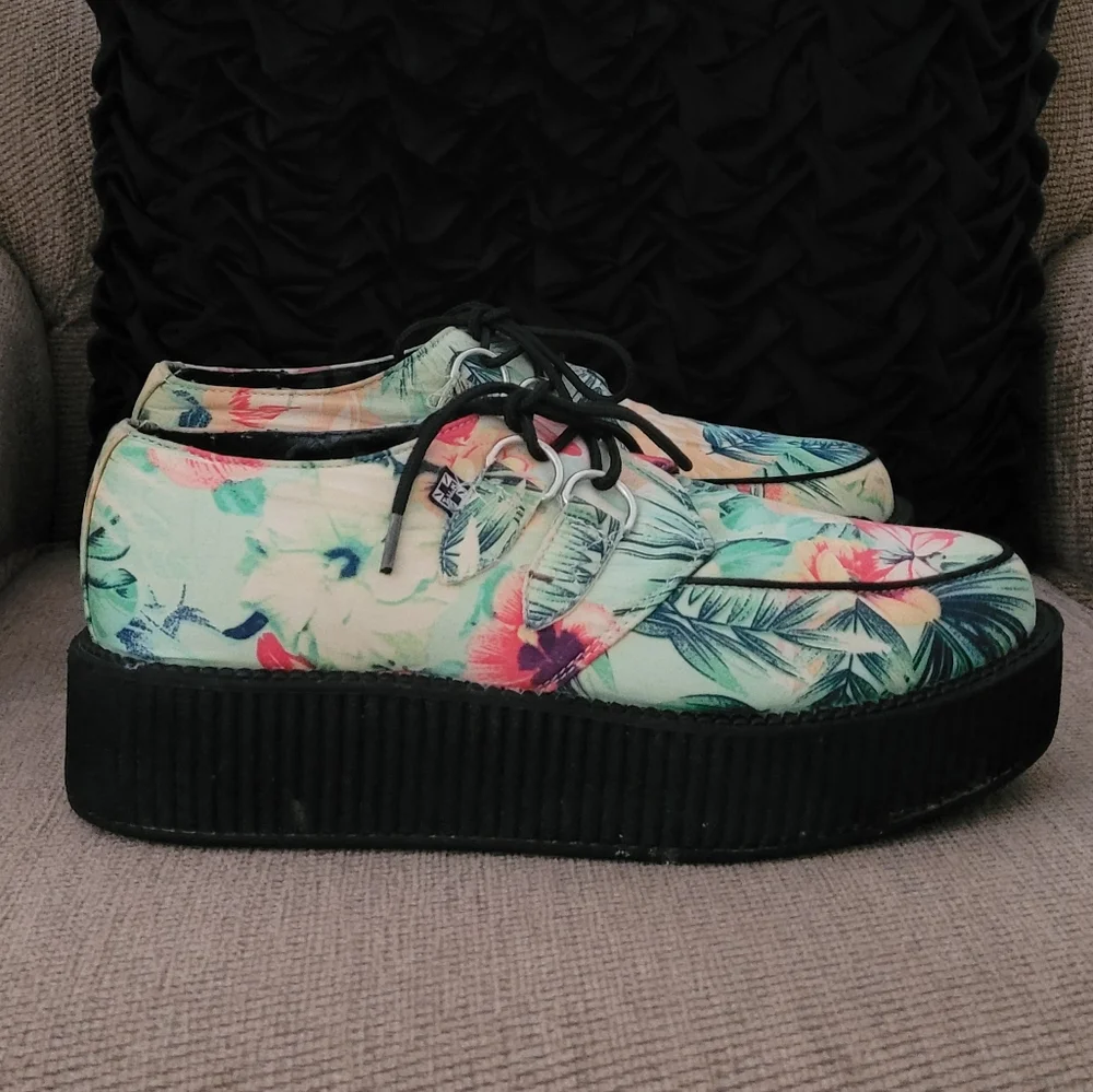 TUK MONDO TROPICAL PRINT MINT GREEN UNISEX CREEPERS