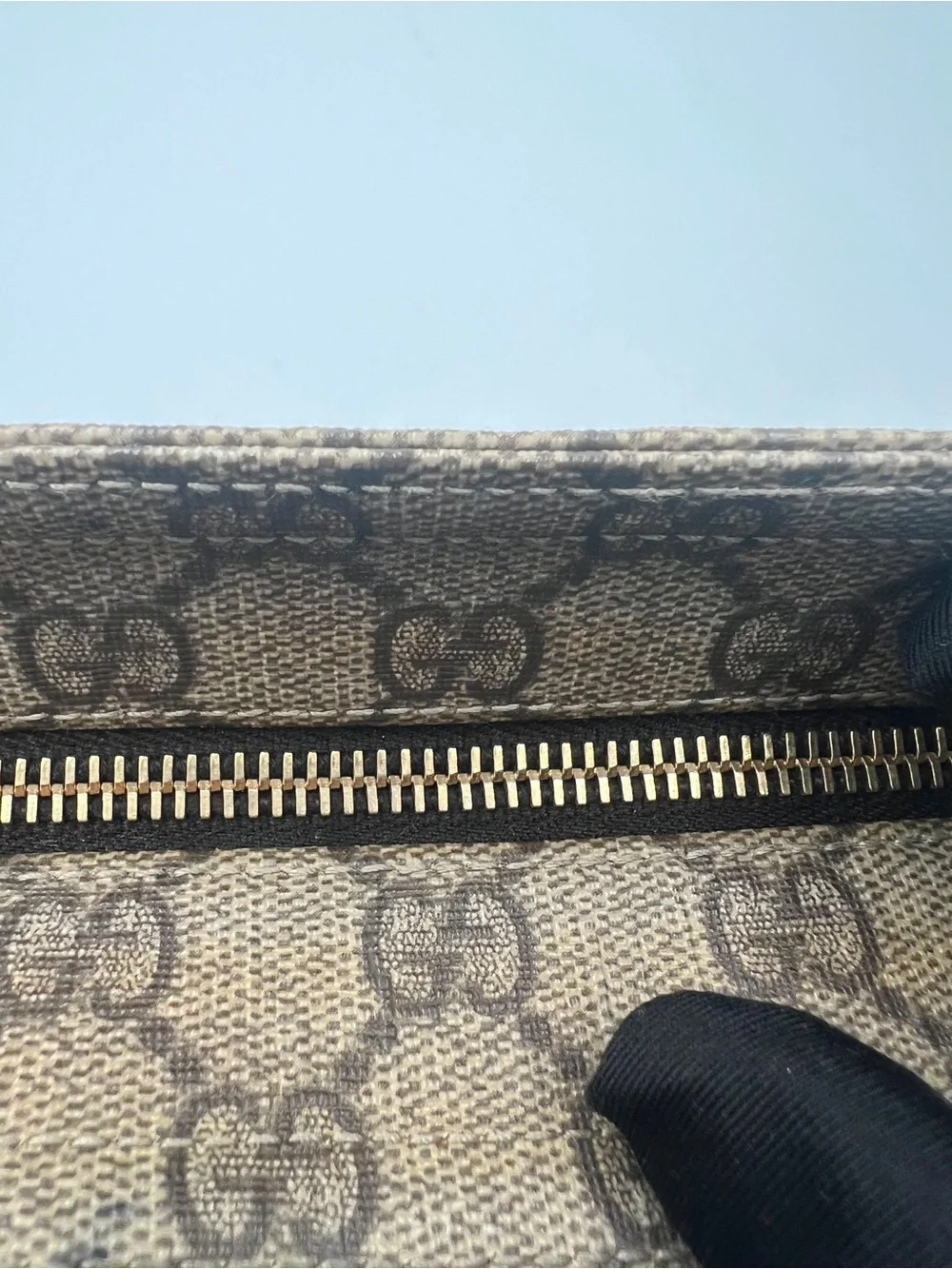 N/A classic monogram