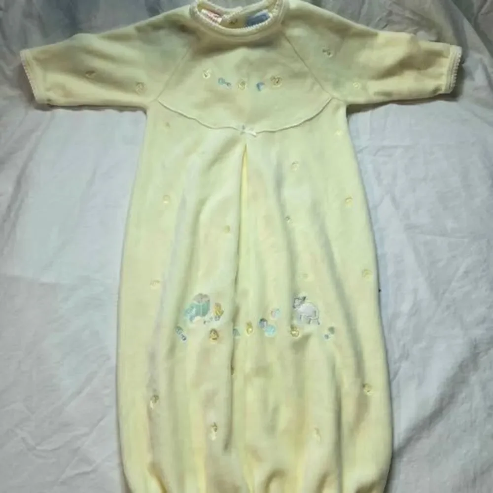 vintage baby sleep sack, gown Le Top brand Pastel yellow velour newborn animals