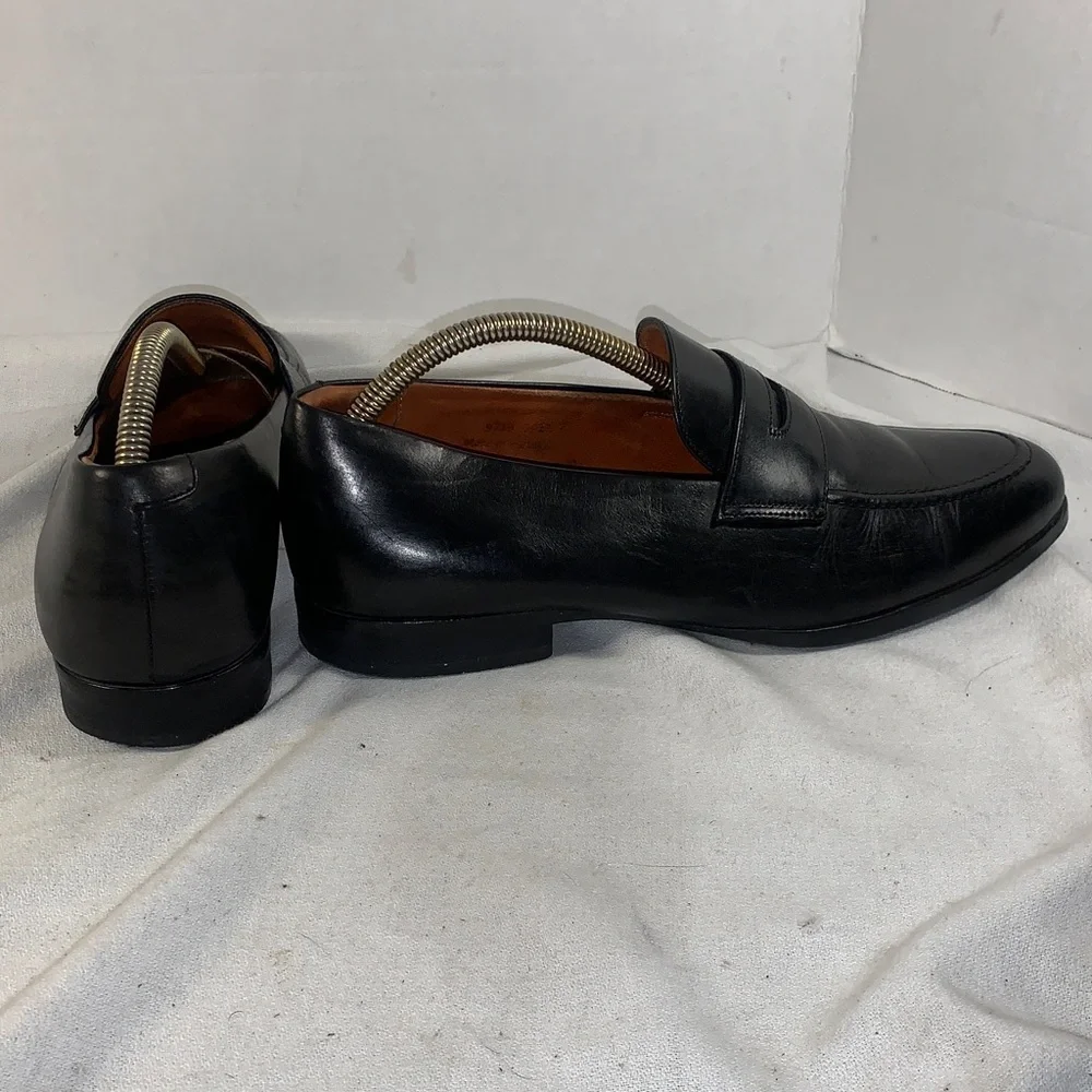 Wolf & Shepherd timeless black