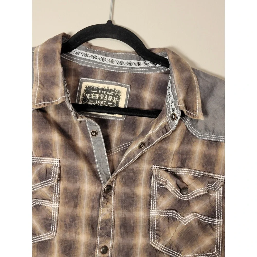 NWOT BKE Vintage Mens XL Long Sleeve Western Shirt Pearl Snap Plaid Athletic Fit