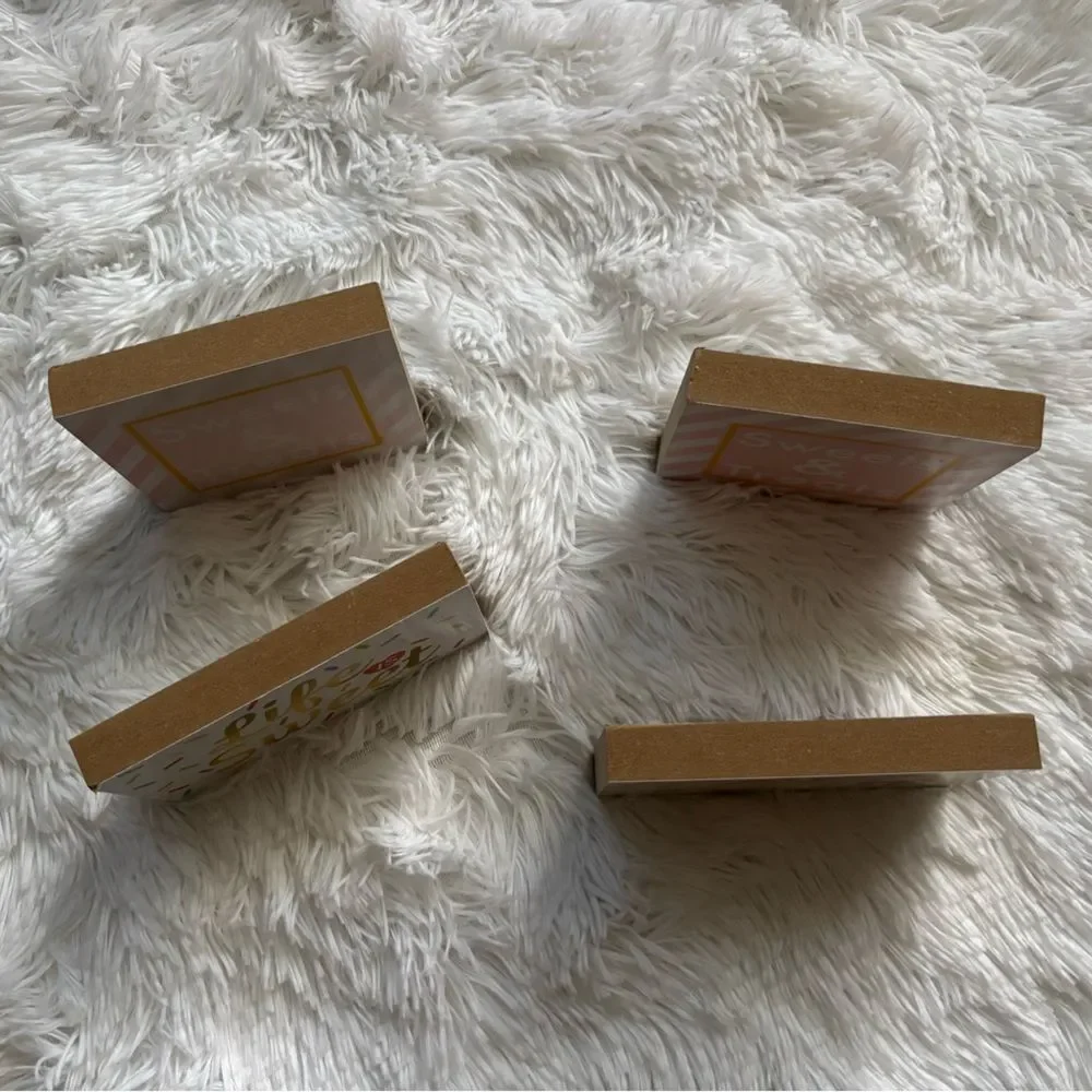 N/A wooden party