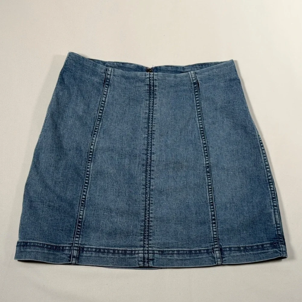 Free People Denim Skirt Women's 10 Blue A-Line Mini Seamed Back Zip‎ Boho Casual