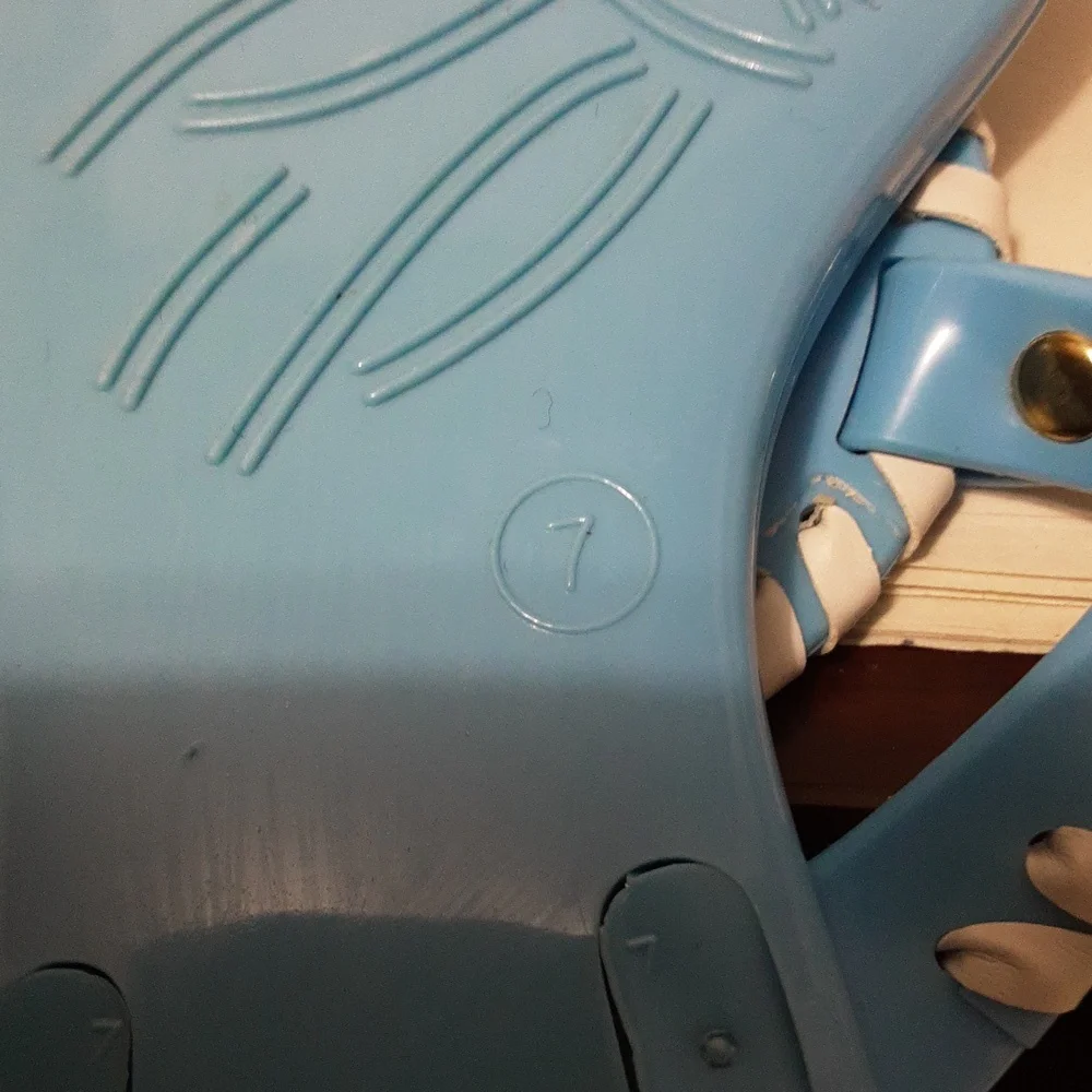Jack Rogers Thong‎ Blue and White Striped Rubber Sandals