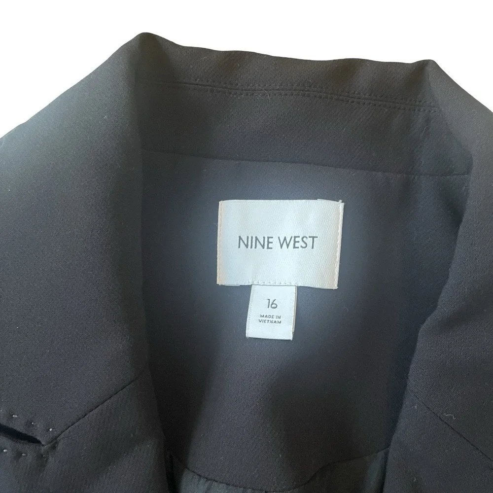 Nine West thanks stopping