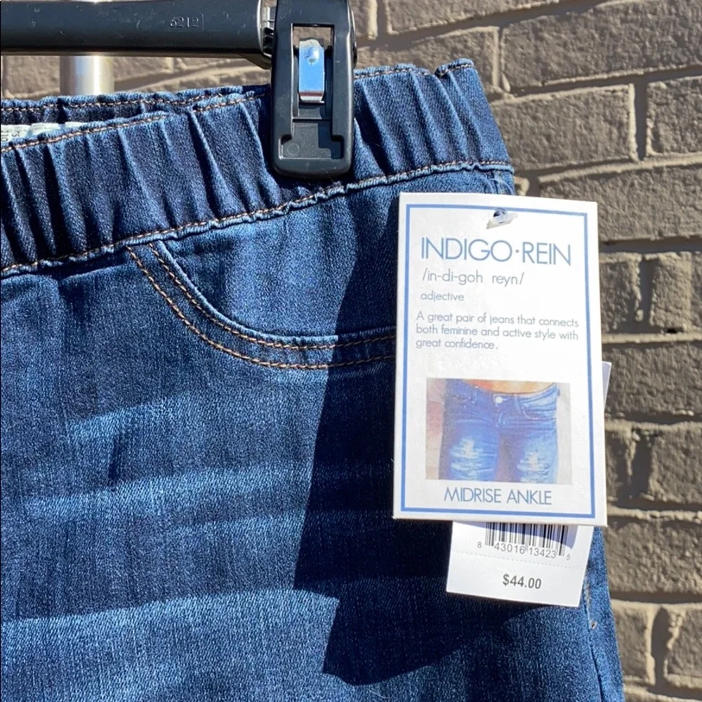 Indigo Rein step out