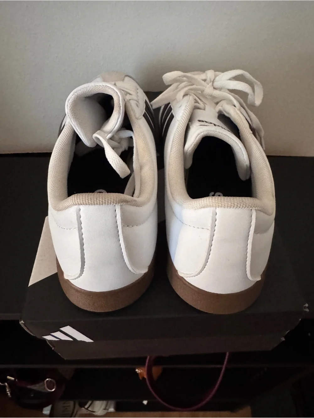 adidas classic low