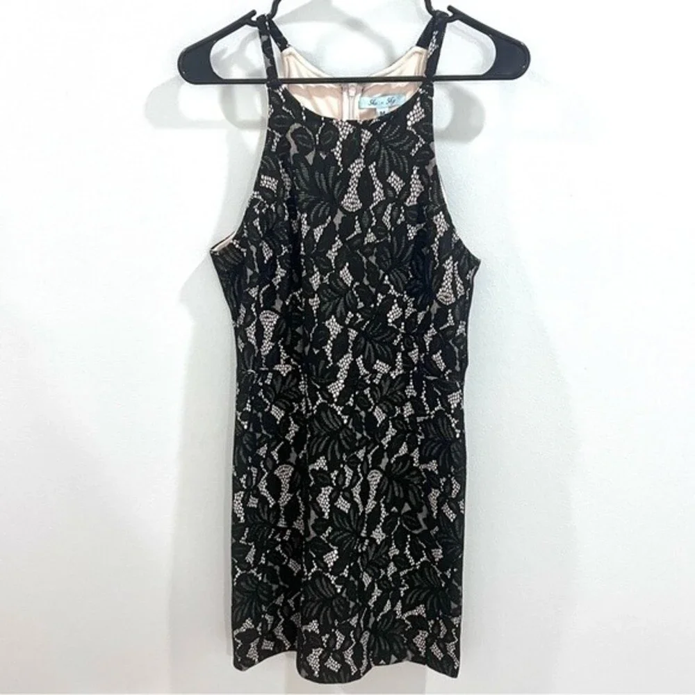 She + Sky clasp zipper