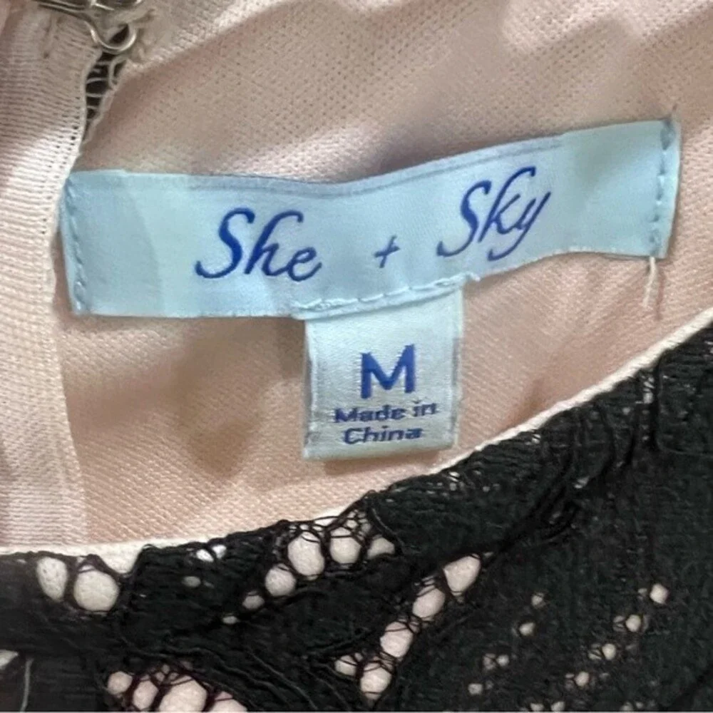 She + Sky clasp zipper