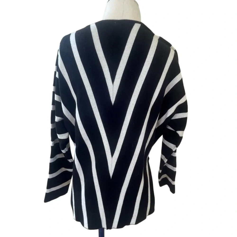 Anthropologie moth striped
