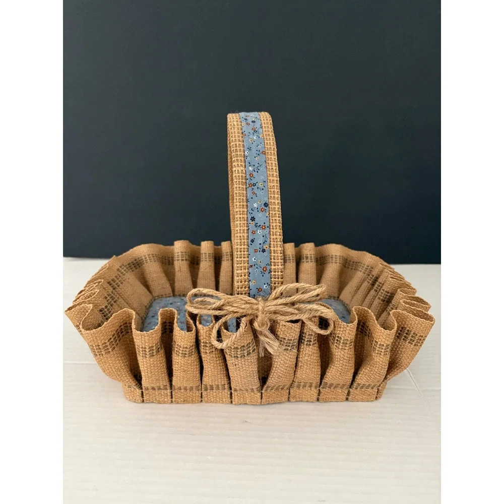 VTG Handmade Burlap Basket Farmhouse Primitive Rustic‎ Tan Blue Floral Handle