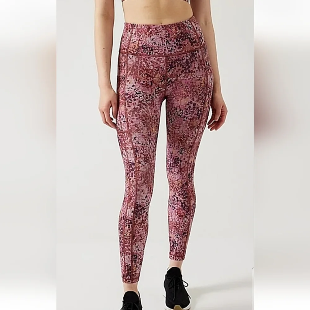Athleta Women's Ultimate Stash II 7/8 Tight XL Dynamic Leopard Mauve legging