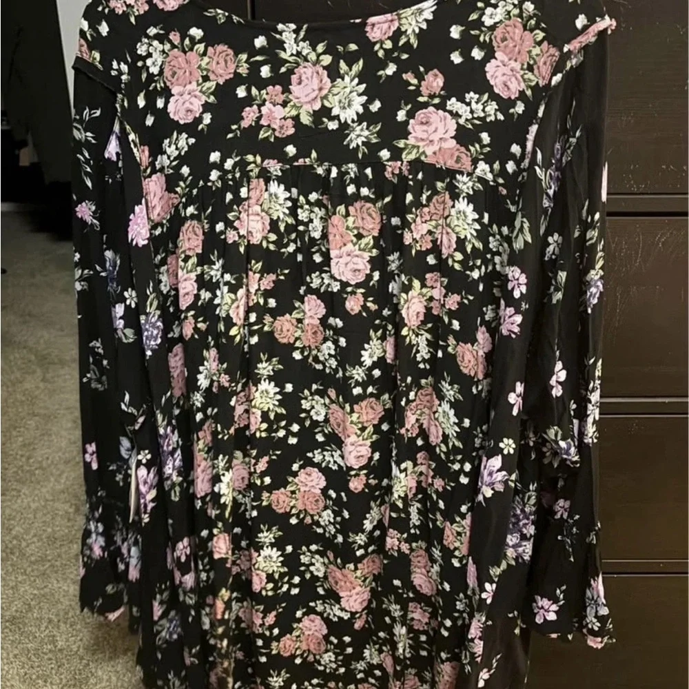 New with Tags Free People “Loretta” Boho Ruffled Floral Tunic