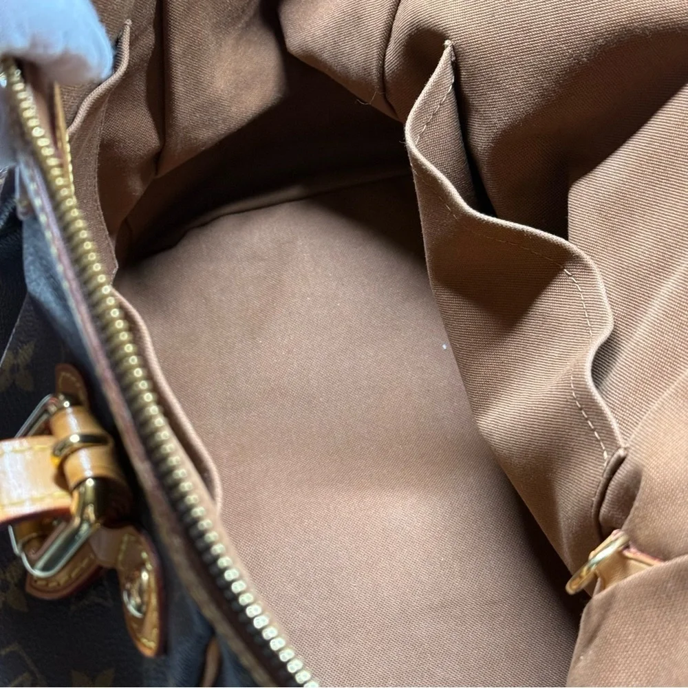 Louis Vuitton some wear