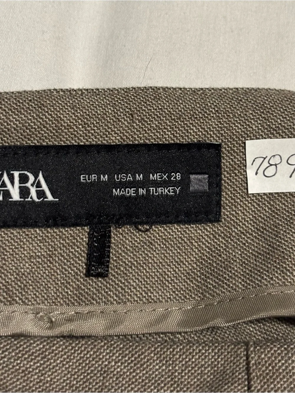 Zara this used