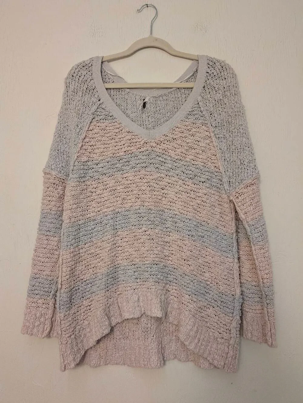 Free People Pullover Sweater Chunky Knit Size S grey & pink