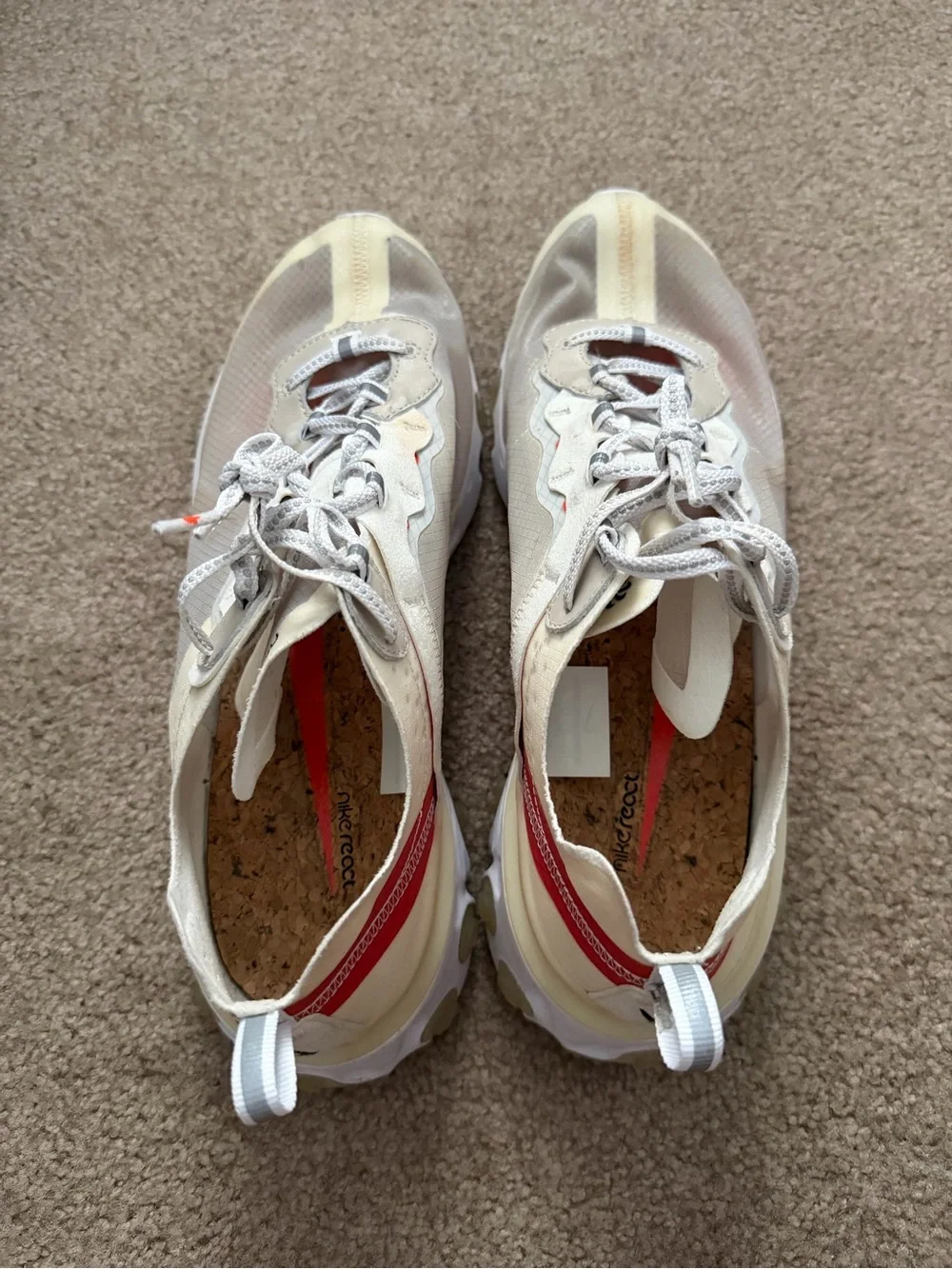 Nike element react