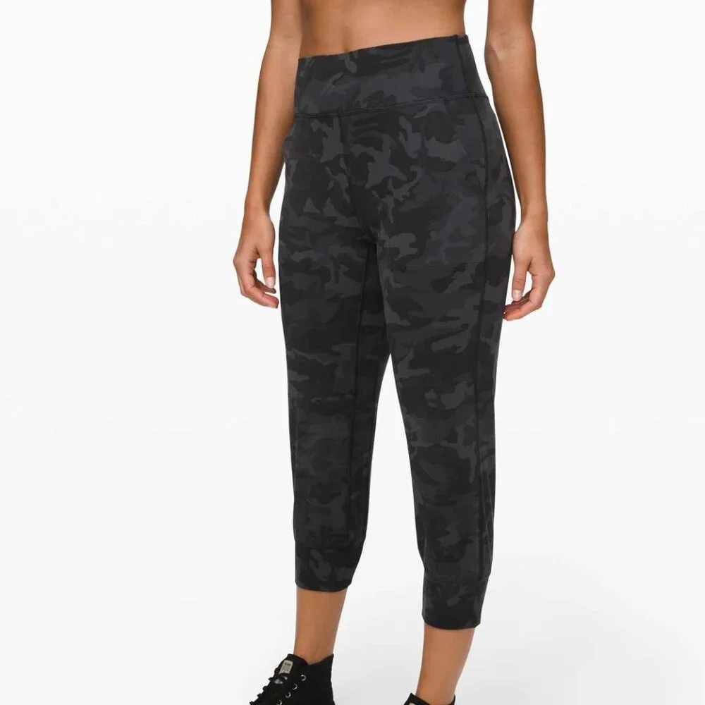 lululemon athletica stylish camo