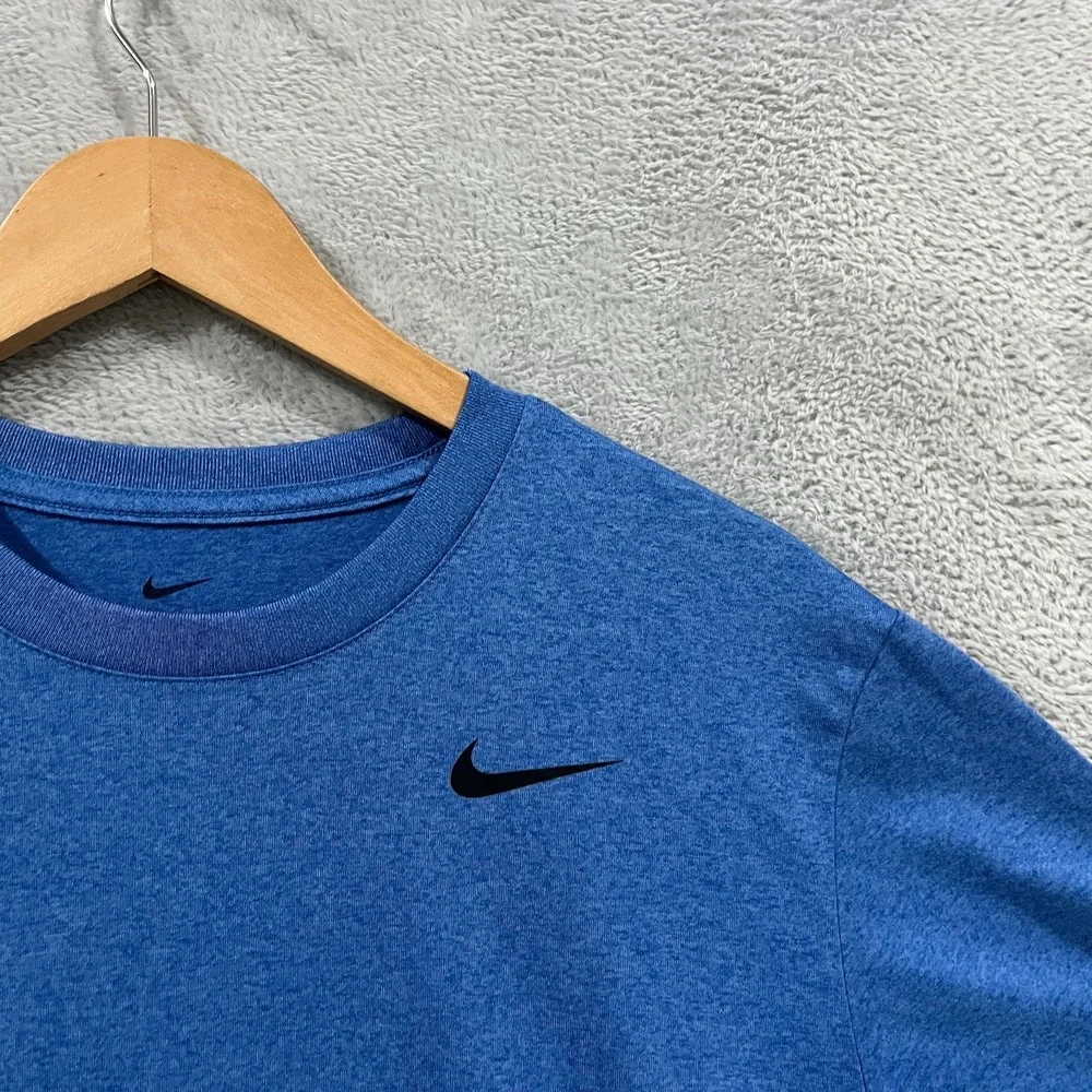 Nike Dri Fit Legend Fitness T Shirt Men Medium Heather Blue Crew Neck Athleisure