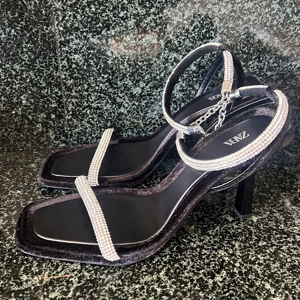 Zara new without