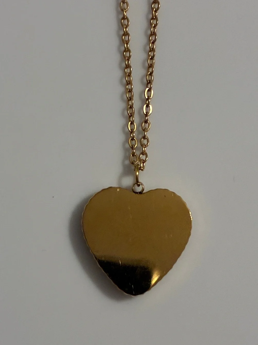 N/A elegant gold