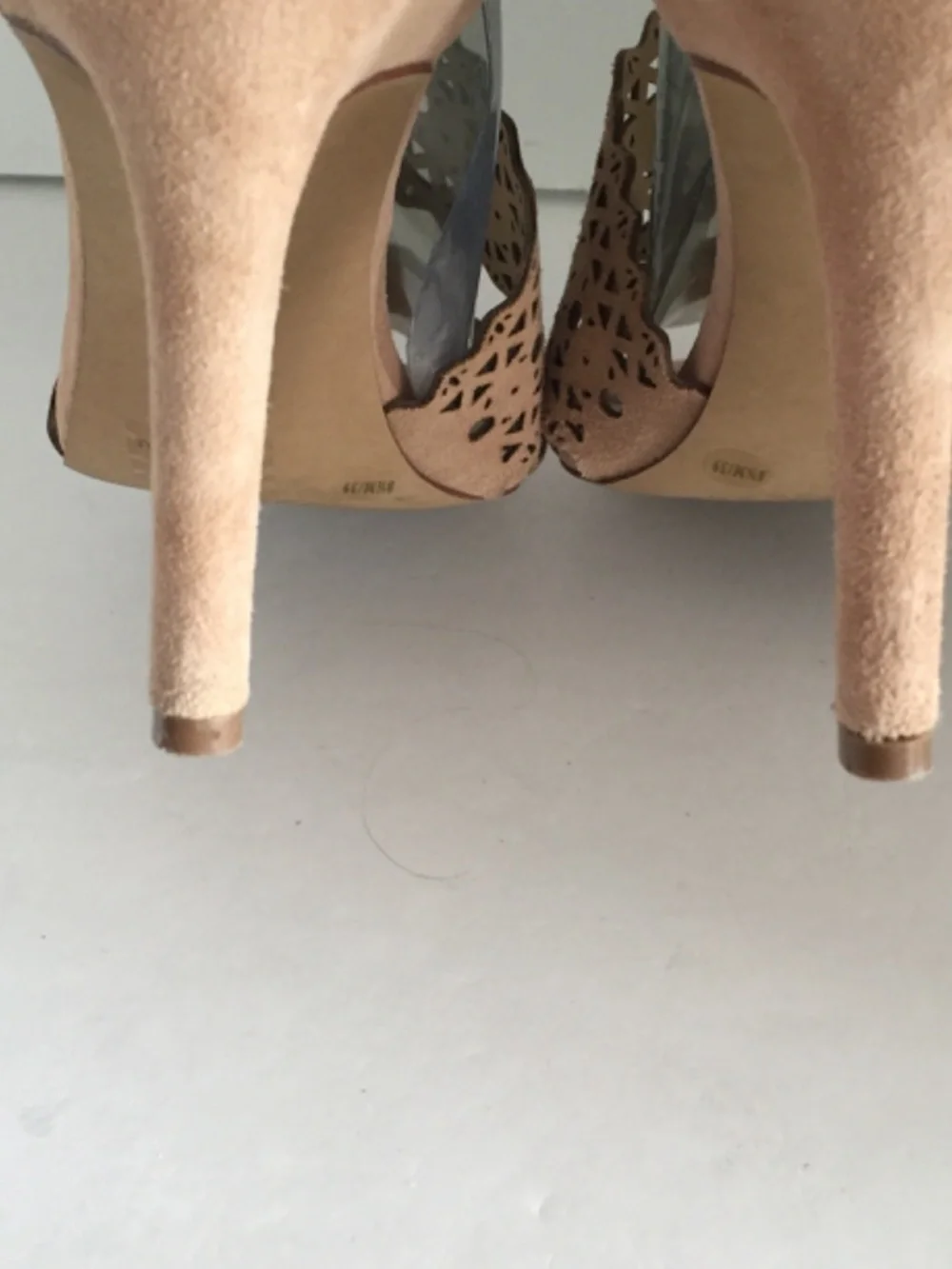 Jessica Simpson chic feminine