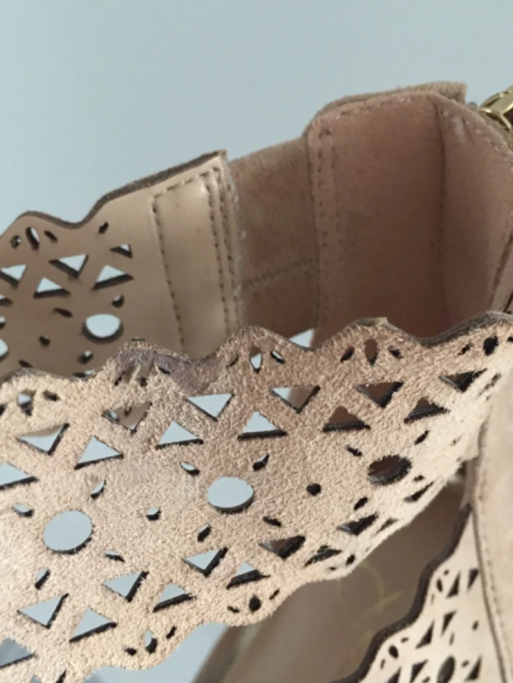 Jessica Simpson chic feminine