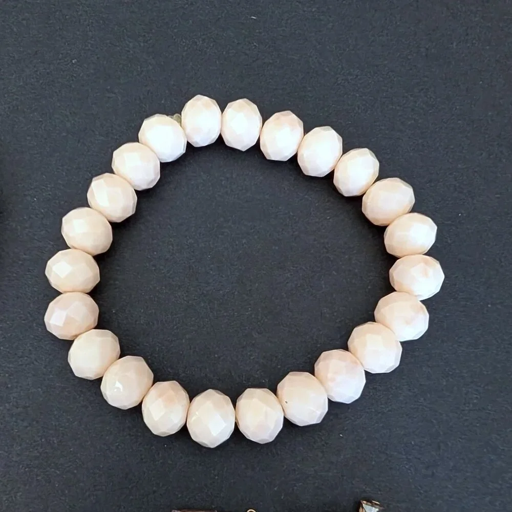 N/A stretch bracelets