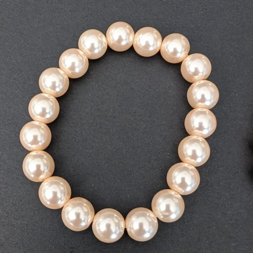 N/A stretch bracelets