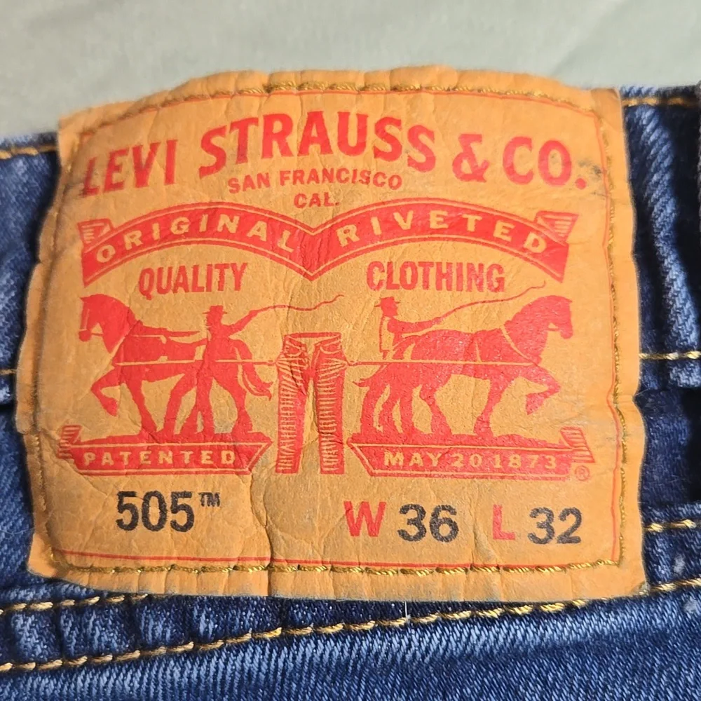 Levis comfortable stylish