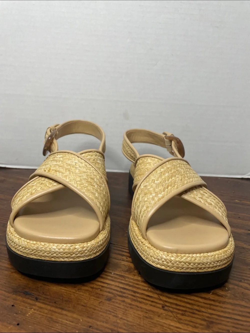 Vince woven raffia
