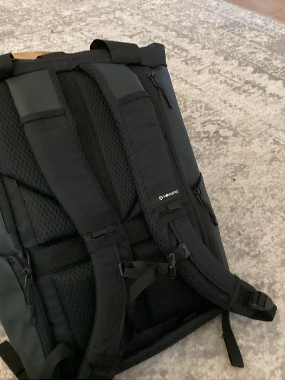 Wandrd prvke black