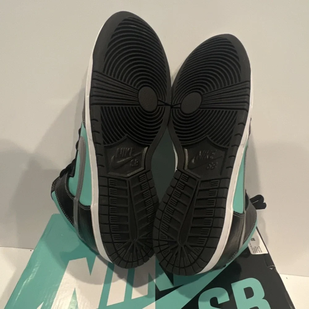 Nike dead stock