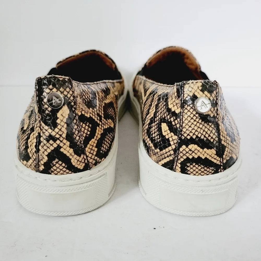 Aquatalia slip loafers
