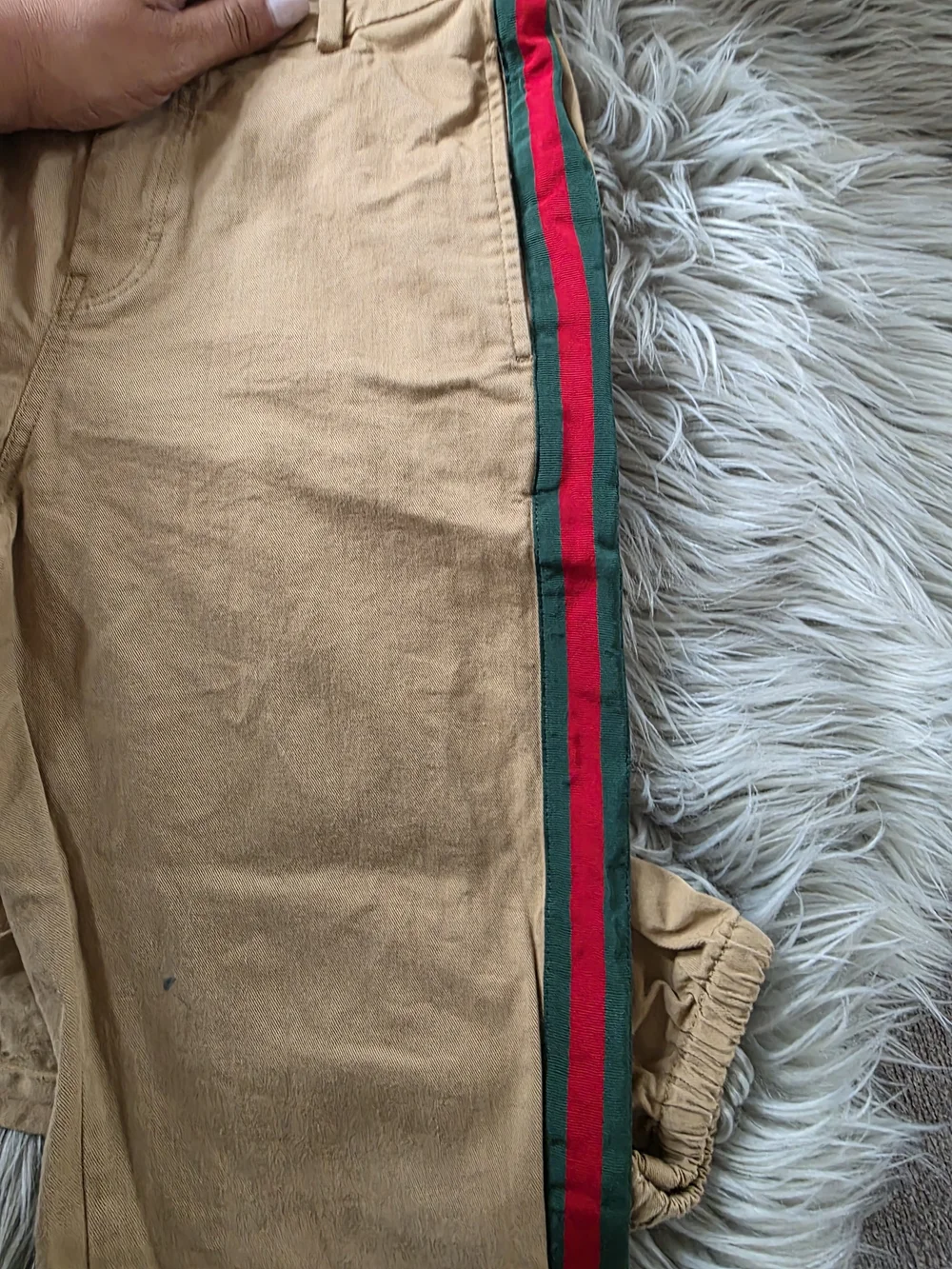 Gucci forward authentic side