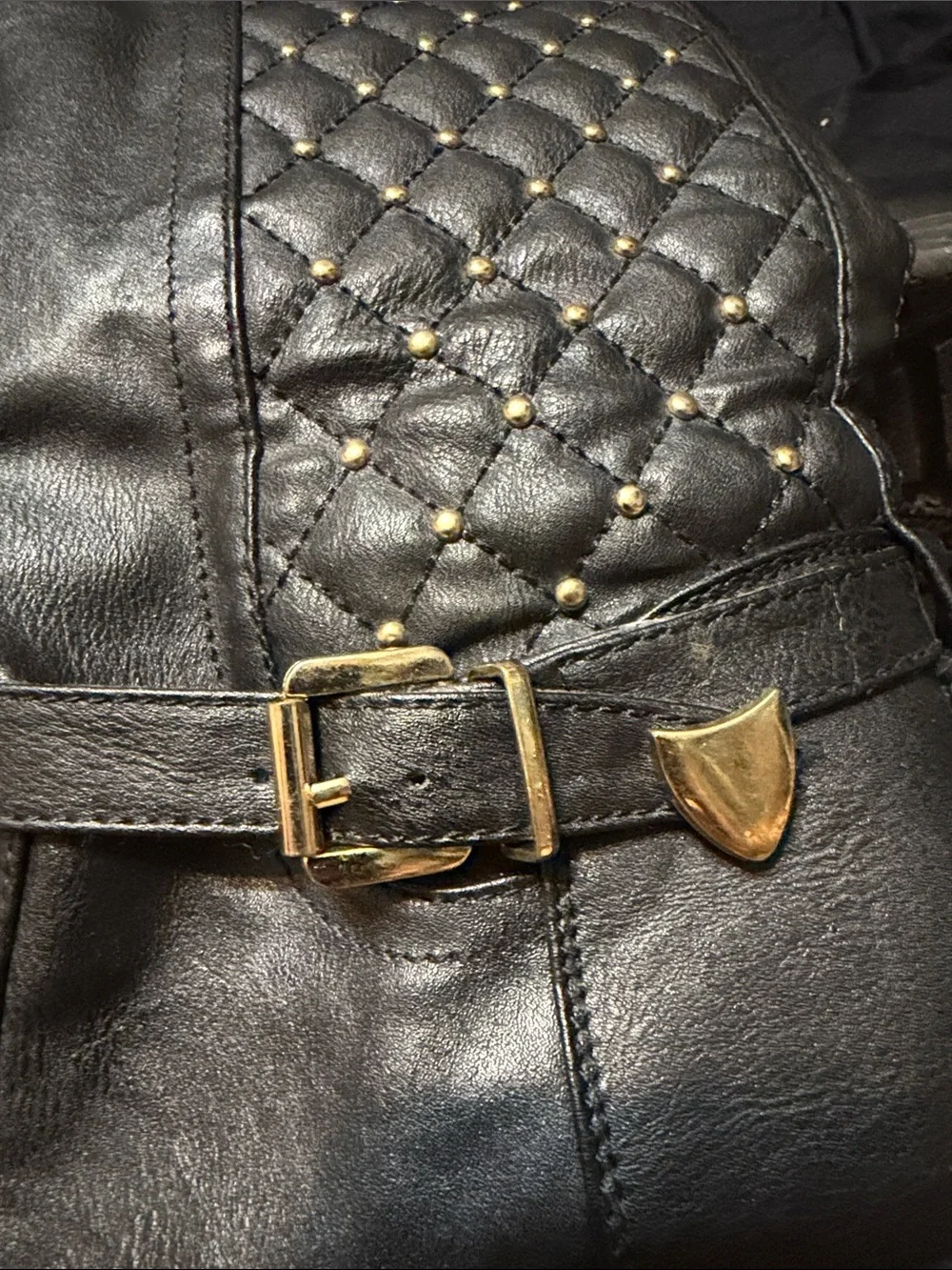 Bumper black leather