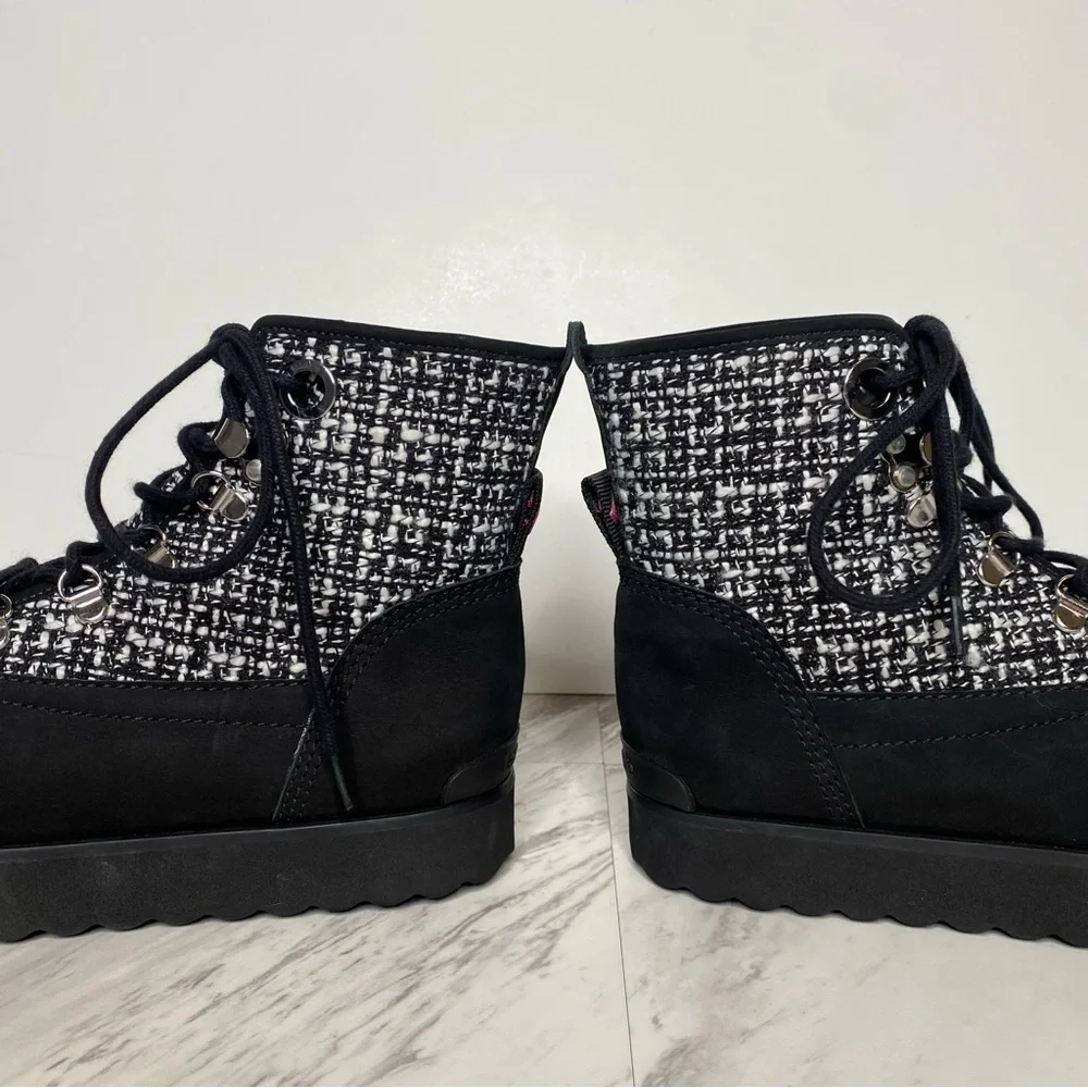 Larroude vail black