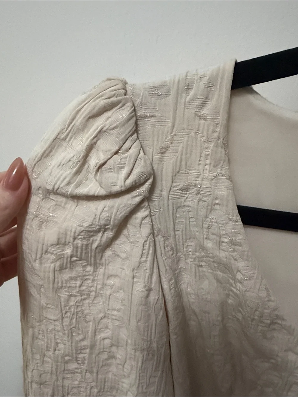 Zara lightweight cream