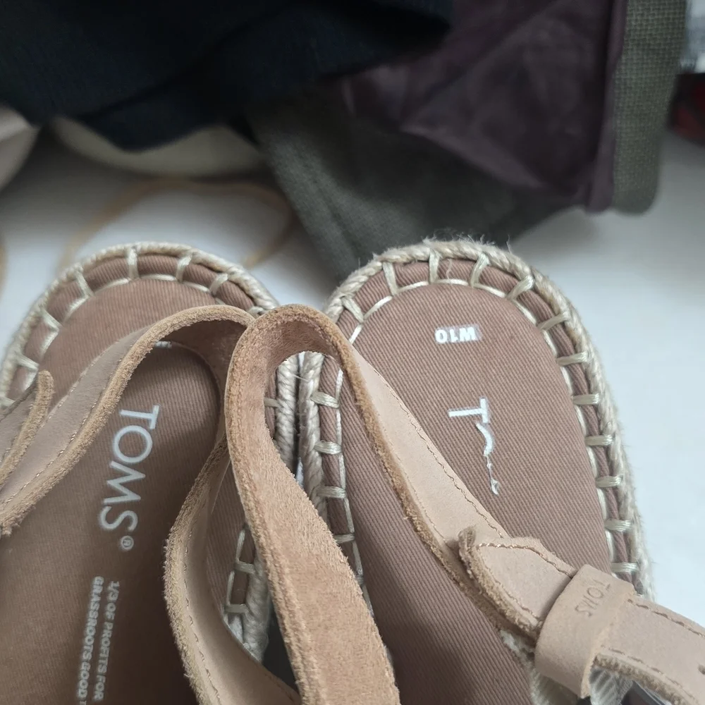 Toms espadrille wedge