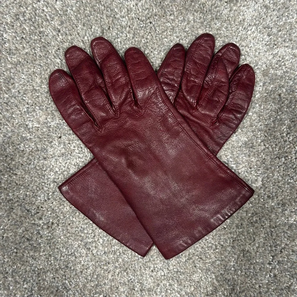 Roeckl burgundy leather