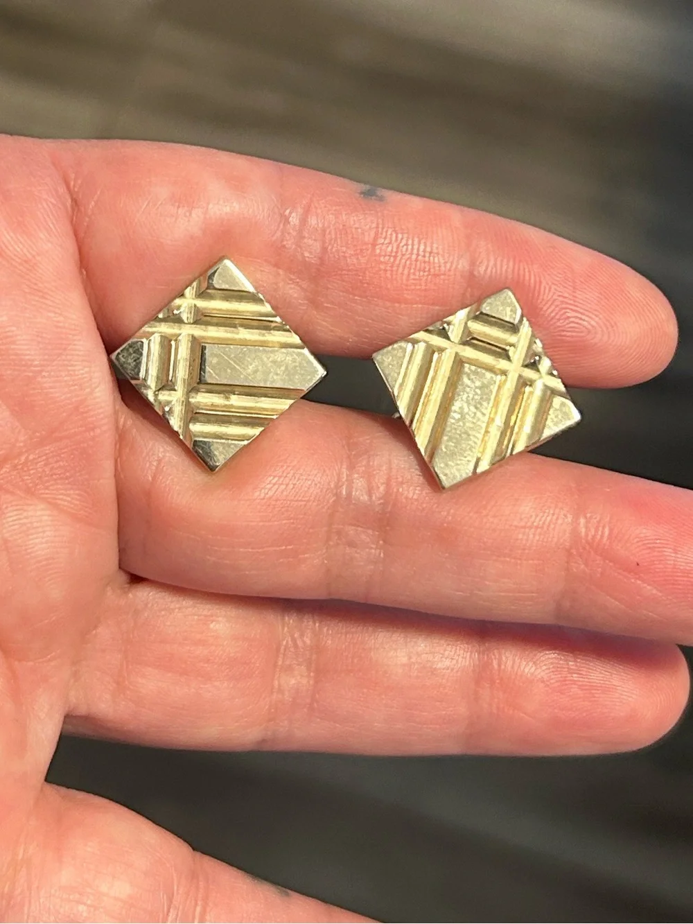 N/A vintage gold