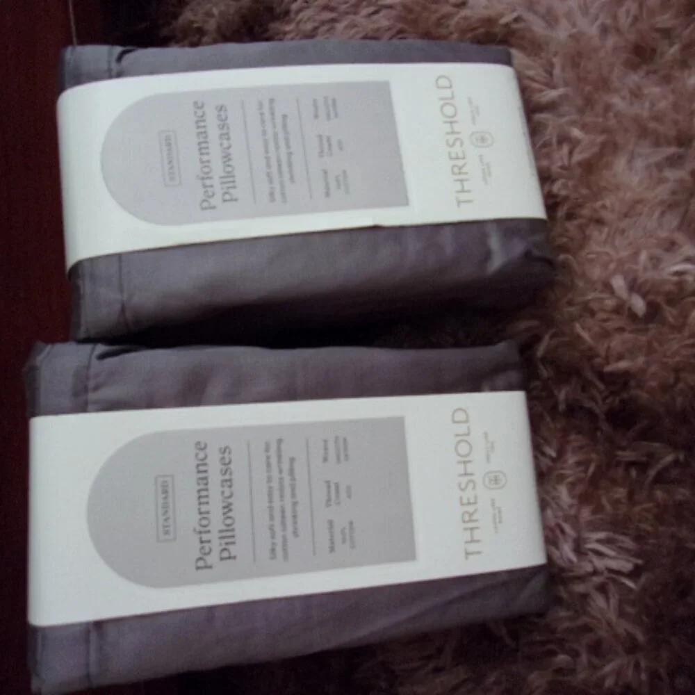 Threshold 400 Thread Count Solid Performance Pillowcase Set Standard New